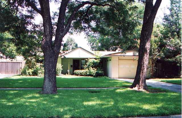 2508 LOVING Avenue - 2508 Loving Avenue, Dallas, TX 75214