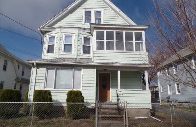 131 Kent Avenue photos photos