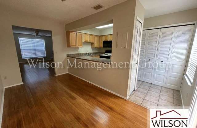 609 Casa Park Cir, Court A Gallery 4