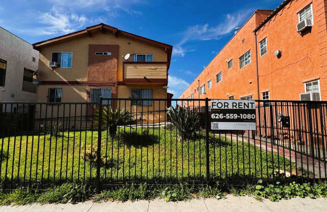 LA SOTO photos photos