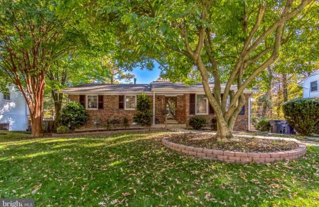 8309 MCNEIL Street - 8309 Mc Neil Street, Dunn Loring, VA 22180