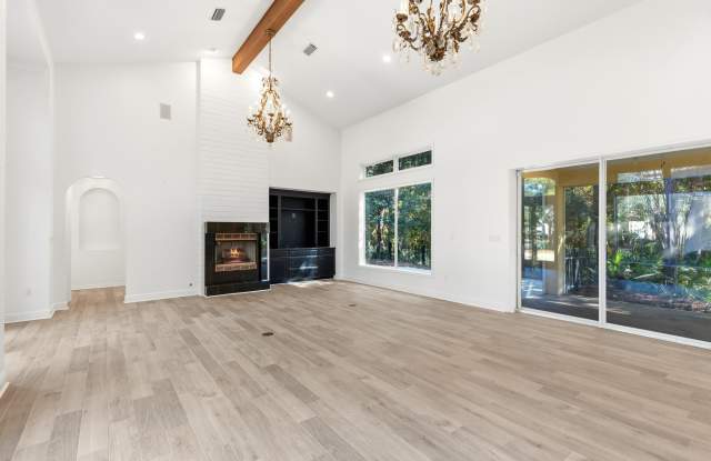 2928 Pine Valley Drive Gallery 4