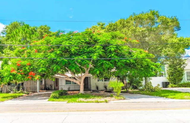 10520 54th Avenue North Gallery 2