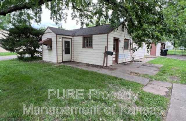 1816 SW Moundview Drive photos photos