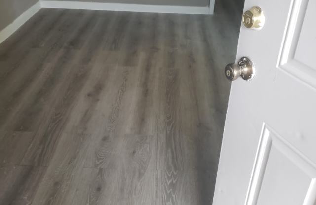 2615 S Johnson St photos photos
