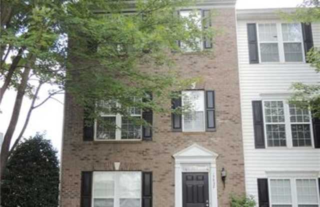 15622 King Louis Court - 15622 King Louis Court, Charlotte, NC 28277