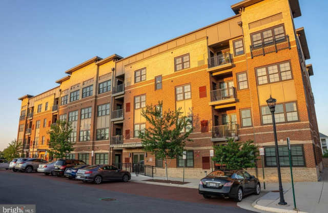 2903 BLEEKER Street unit: 303 photos photos