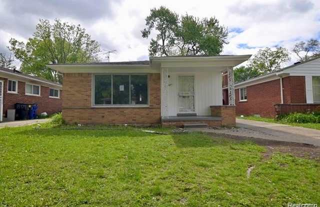 18489 Burt Road photos photos