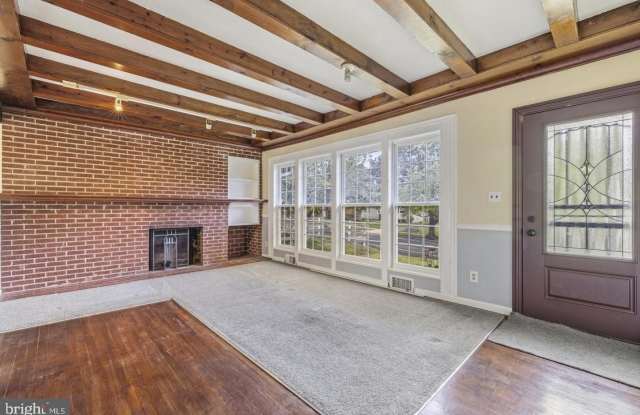 2600 PLYERS MILL Gallery 2