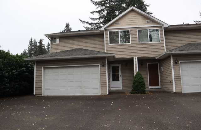 Spacious 3 bedroom Walnut Grove Town House for Lease - 10513 NE 63rd St photos photos