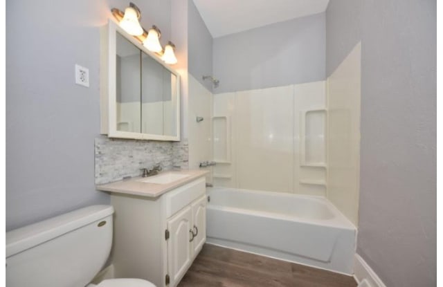 2368 South 84th Street - 2368 South 84th Street, West Allis, WI 53227