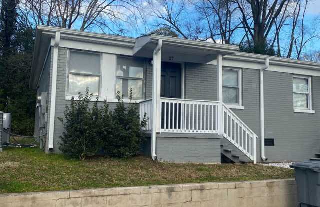2Bed/1Ba Duplex close to Downtown Concord Fully Renovated with Laundry Room on Site photos photos