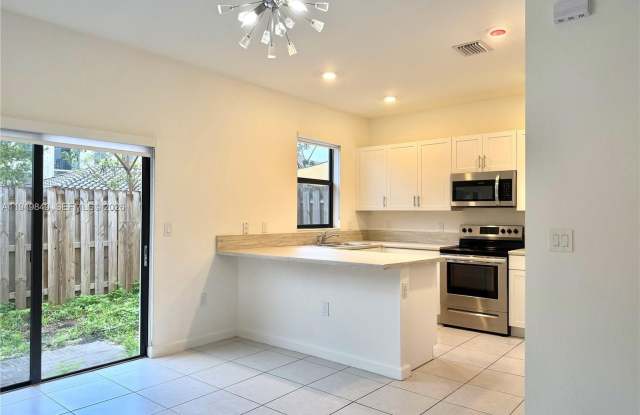 21050 NE 8th Ave photos photos