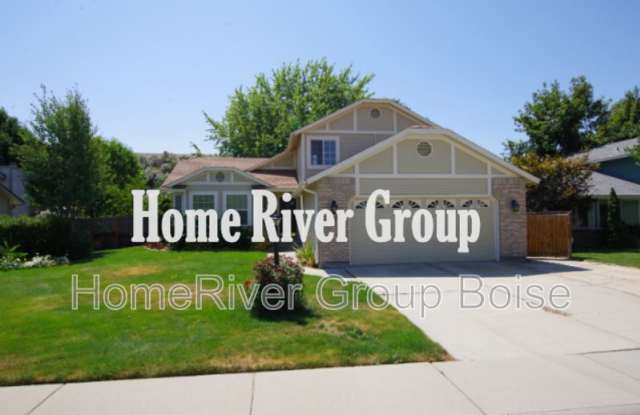 2749 E Gloucester St photos photos