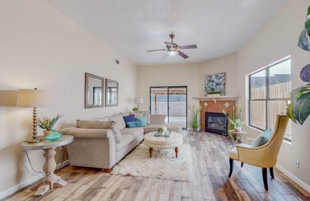 NW PUEBLO STYLE TH 3/BD 2/BA 2/CG photos photos NW PUEBLO STYLE TH 3/BD 2/BA 2/CG photos photos