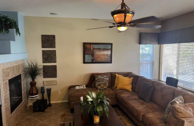 13324 Luna Road Gallery 4
