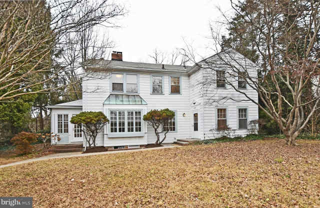 4509 ELLICOTT Street NW photos photos