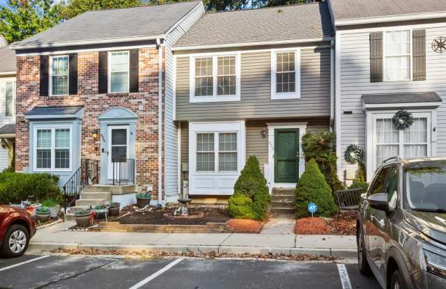 622 LIONS GATE Lane Gallery 2