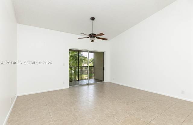 717 Gardens Dr Gallery 2
