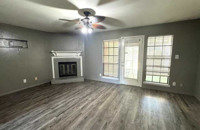 578 Hollow Wood Road Gallery 2