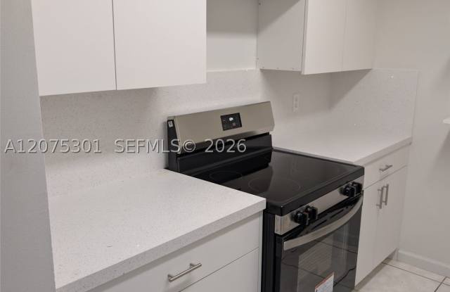 11855 NE 19th Dr photos photos