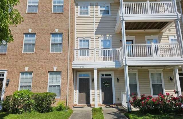 214 Larimar Avenue Gallery 1