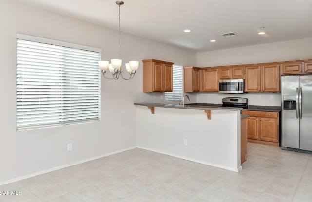 1754 W Morse Drive Gallery 2