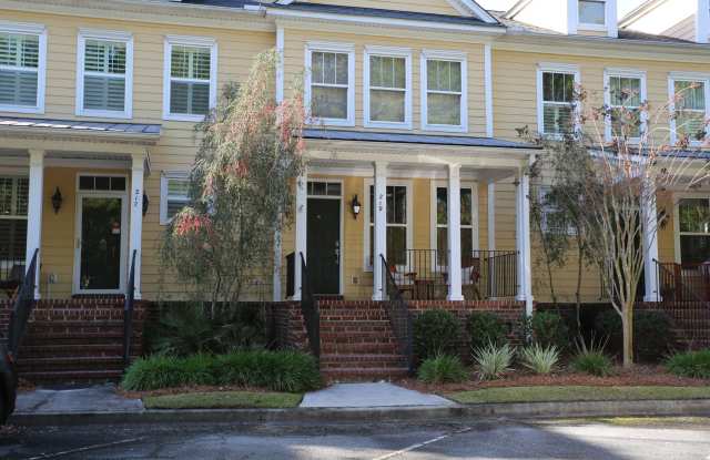 Furnished 2 Bedroom Townhome in Pooler photos photos