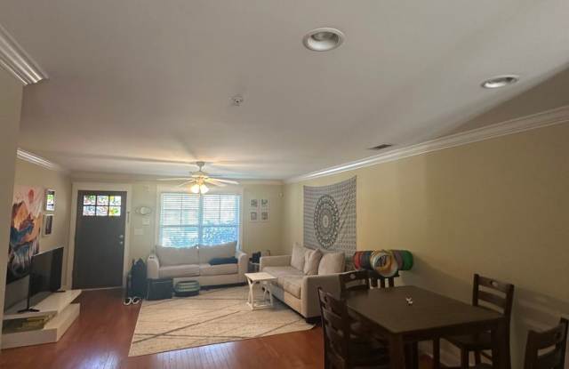 2 Bedroom 2 Bathroom in gated community of the Summit photos photos