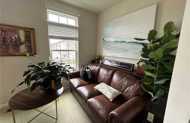 3908  Fish Pond Ln Gallery 3