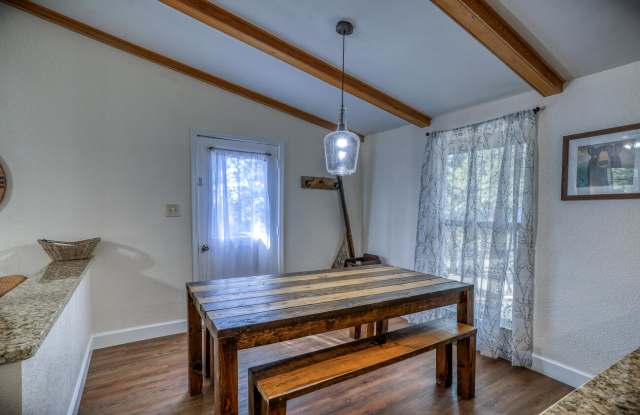 26 North Debonaire Court Gallery 2