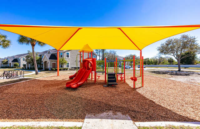 Seven Palms Apartments - Affordable Housing Gallery 3