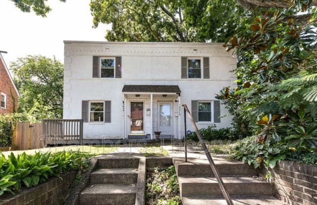 3208 9th St S photos photos
