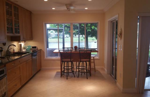 3847 Cape Pointe Circle Gallery 2