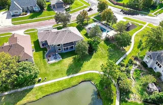 1755 East Tiara Pines Street Gallery 2