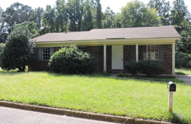 Nice 3 bedroom 1 bath home in Cottondale photos photos