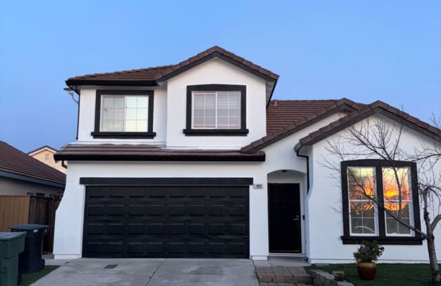 Your Next Home in One of Roseville’s Most Desired Neighborhoods! - 1800 Broad Stripes Way, Roseville, CA 95747