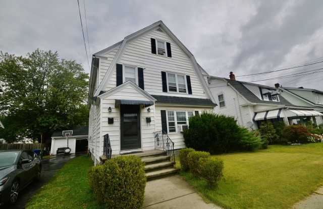 105 Beardsley Park Terrace photos photos
