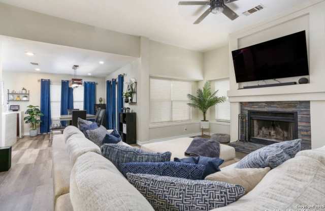 647 River Village photos photos