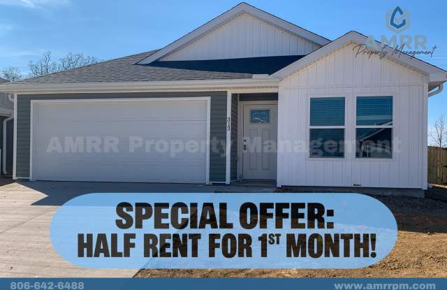MOVE-IN SPECIAL: Half Rent for 1st Month! Spacious 4-Bedroom Family Home Awaits in Decatur Gallery 1