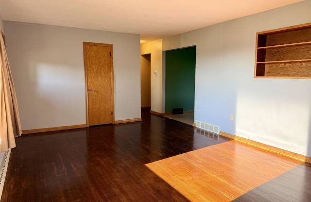 2009 Portage Road Gallery 4
