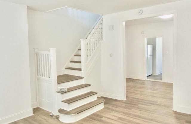 405 W RUSCOMB STREET photos photos