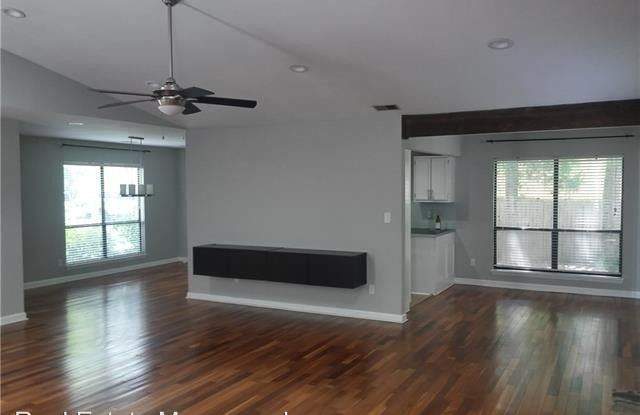4136 Bon Rea Dr Gallery 2