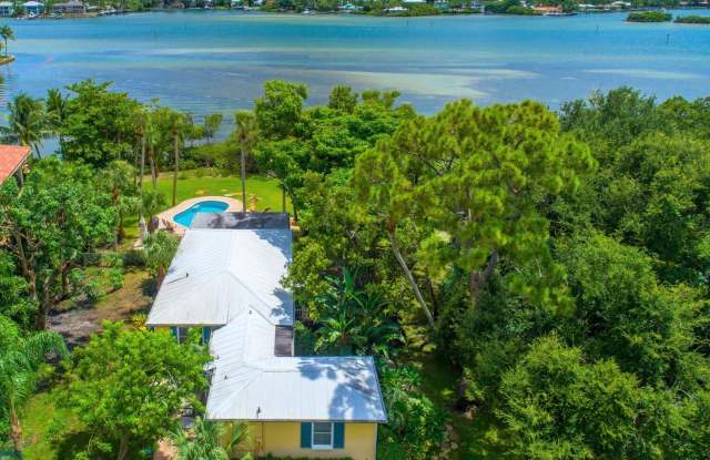 4 E Riverside Drive - 4 East Riverside Drive, Jupiter, FL 33469