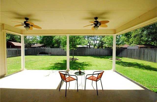2207 N Celia Dr Gallery 3