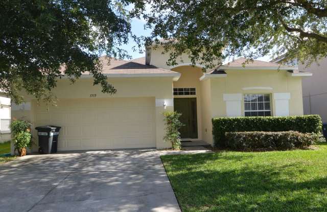 ROBINSON HILLS: 3 bed/2 bath, 2 Car Garage AVAILABLE JULY 16th! - 7719 Senjill Court, Pine Hills, FL 32818