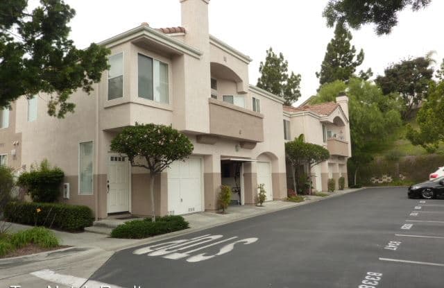 485 Belle Vista #213 - 485 Belle Vista Drive, Chula Vista, CA 91910