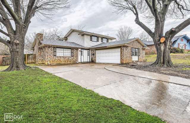 1401 Paris Drive Grand Prairie, TX 75050 - 1401 Paris Drive, Grand Prairie, TX 75050