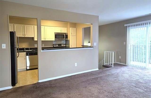 41728 Bedford Dr Gallery 3