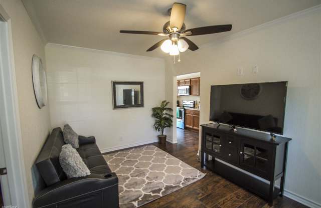 2122 Hays Street - 2122 Hays Street, San Antonio, TX 78202